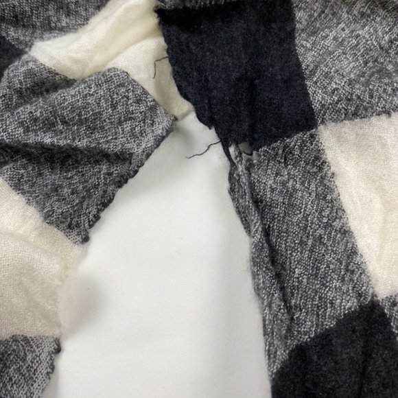 Burberry Cashmere Long Scarf - Picture 3 of 4
